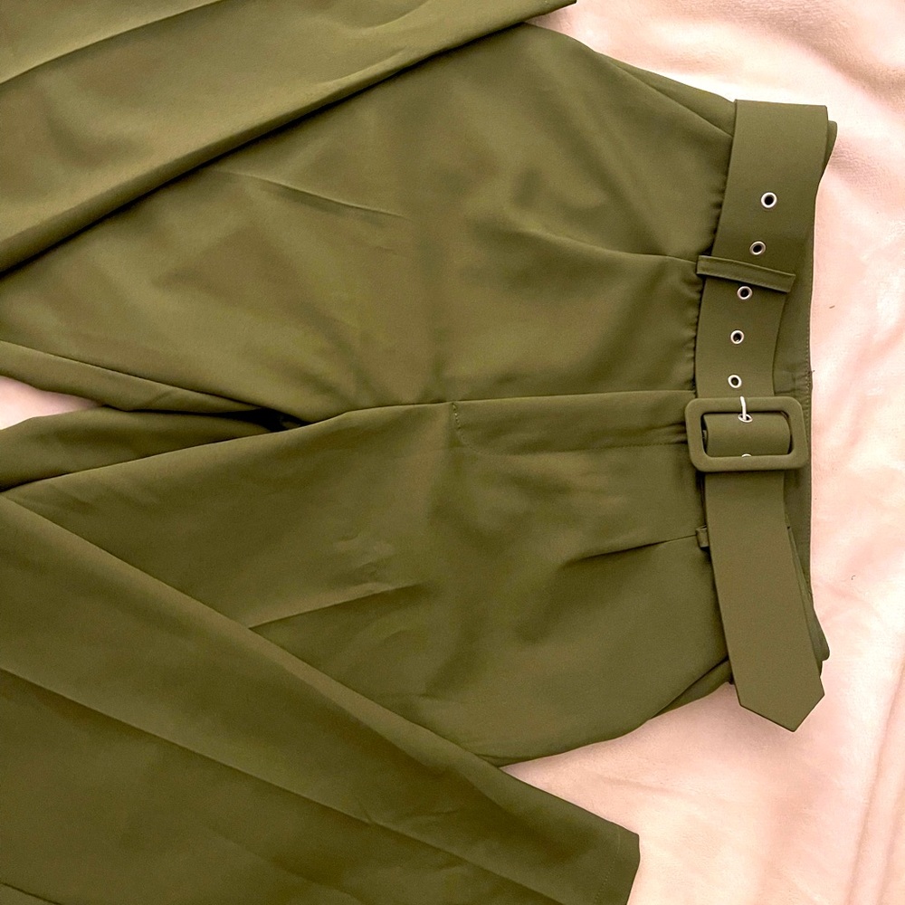 SHEIN olive green dress pants size 6-medium